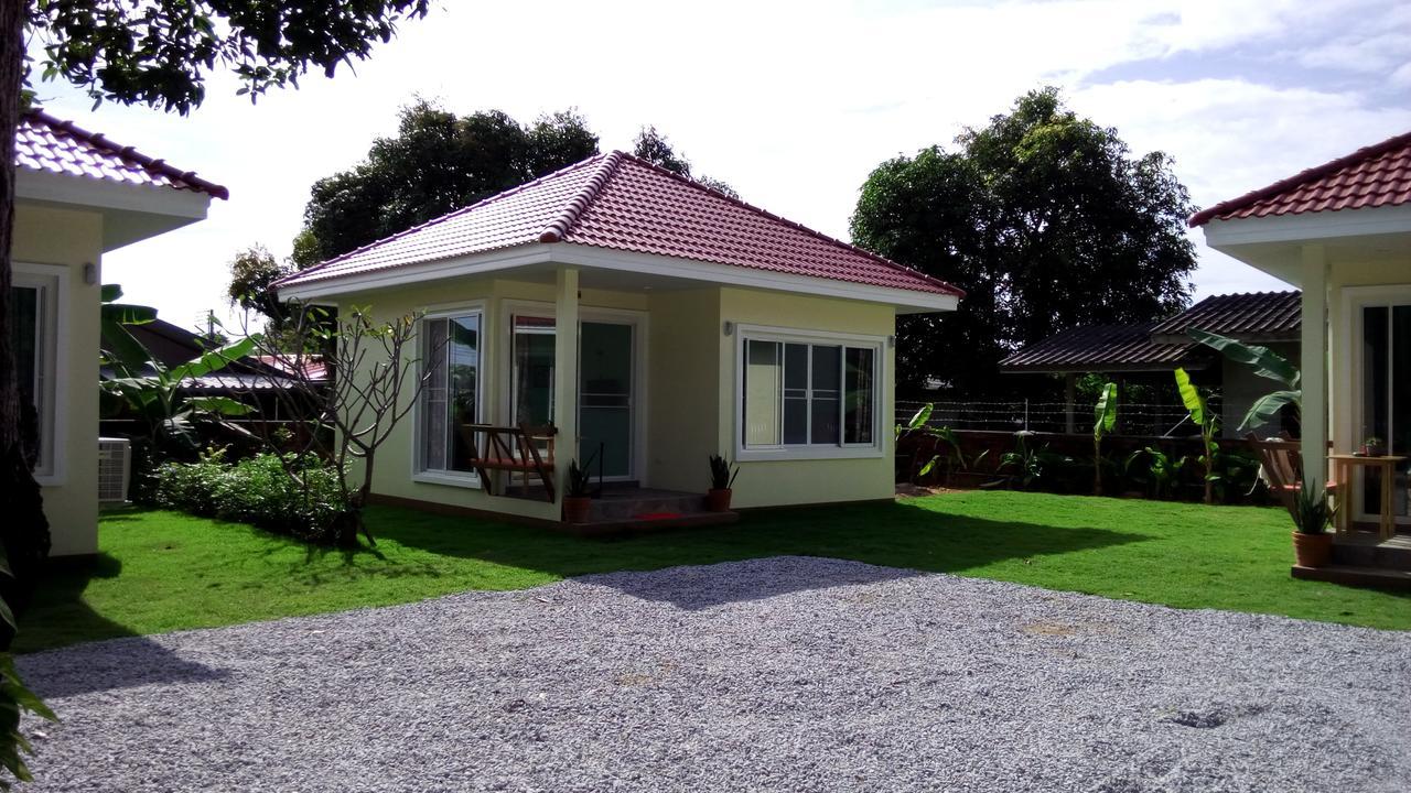Pat'S Hideaway Bungalows Rayong Exterior foto