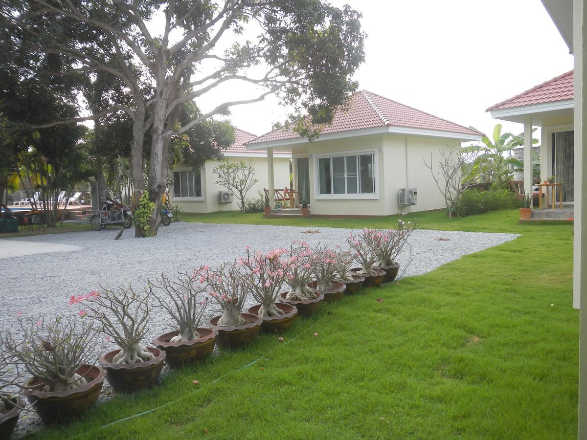 Pat'S Hideaway Bungalows Rayong Exterior foto